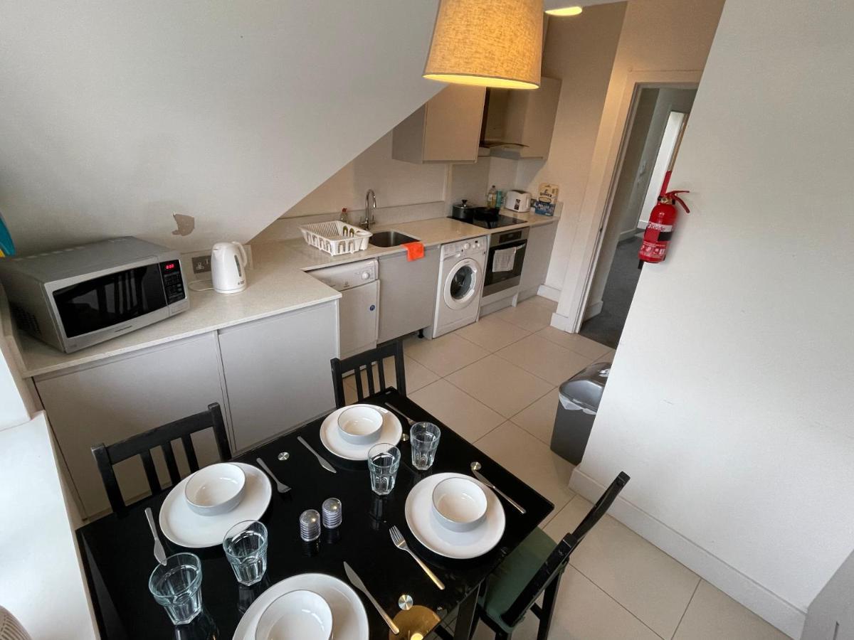 2 Bedroom 2 Bathroom Apartment 8 Including Free Parking Bromley Buitenkant foto