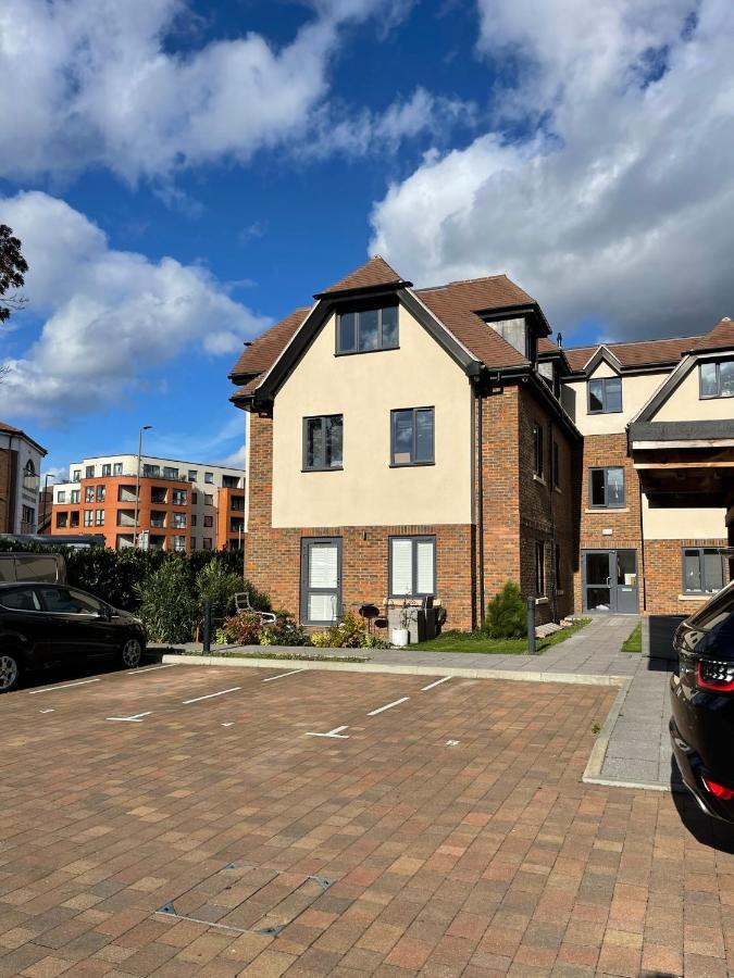 2 Bedroom 2 Bathroom Apartment 8 Including Free Parking Bromley Buitenkant foto