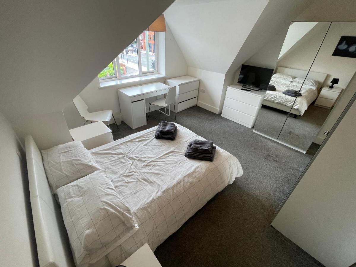 2 Bedroom 2 Bathroom Apartment 8 Including Free Parking Bromley Buitenkant foto